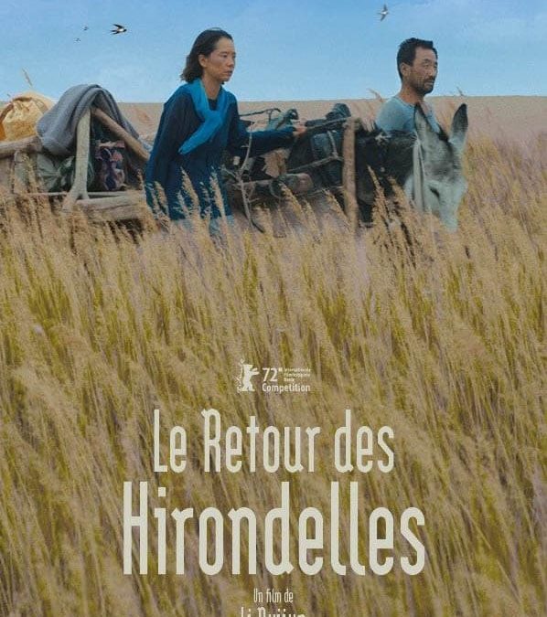 Affiche du film "Le Retour des Hirondelles"